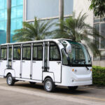china red sightseeing bus manufacturer​