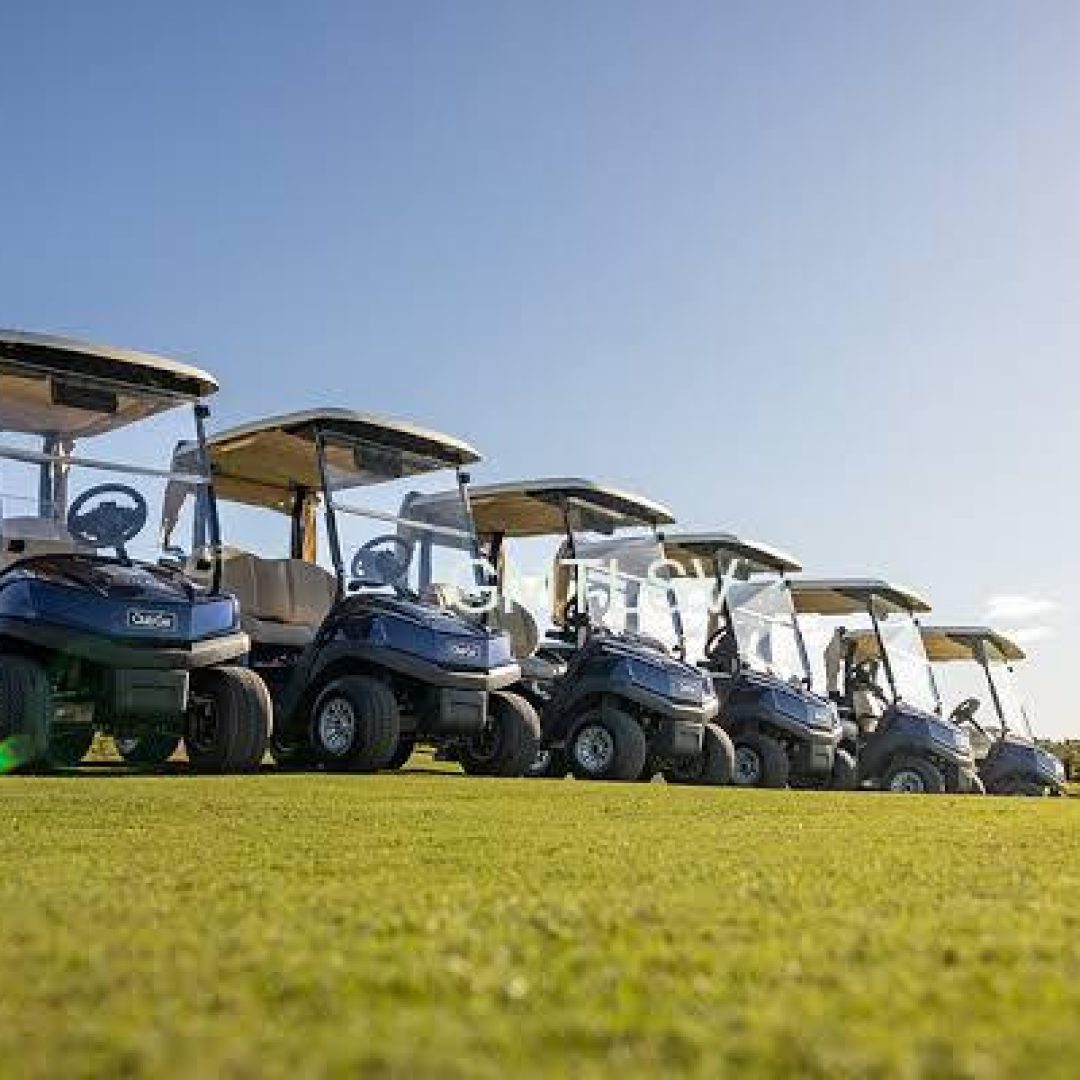 4who manufactures club car golf carts